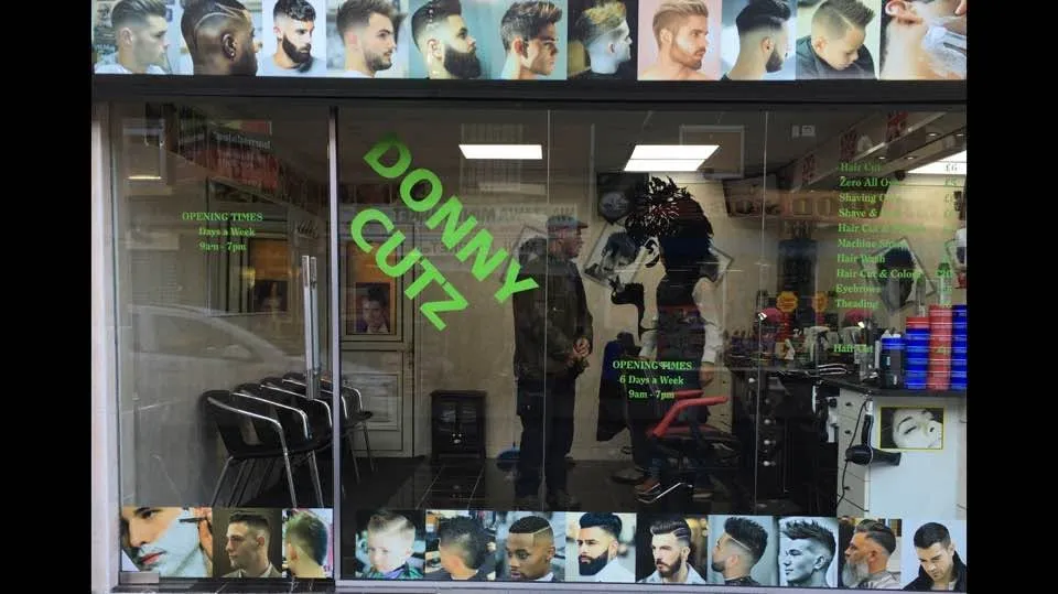 Inside Donny Cutz, Doncaster 11