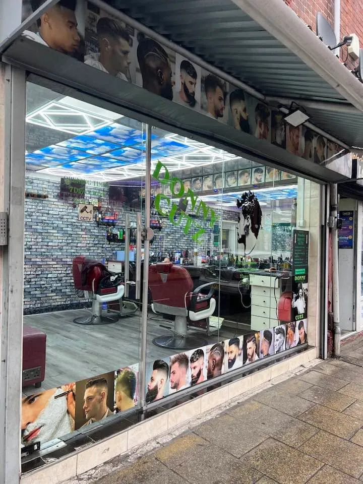 Inside Donny Cutz, Doncaster 12