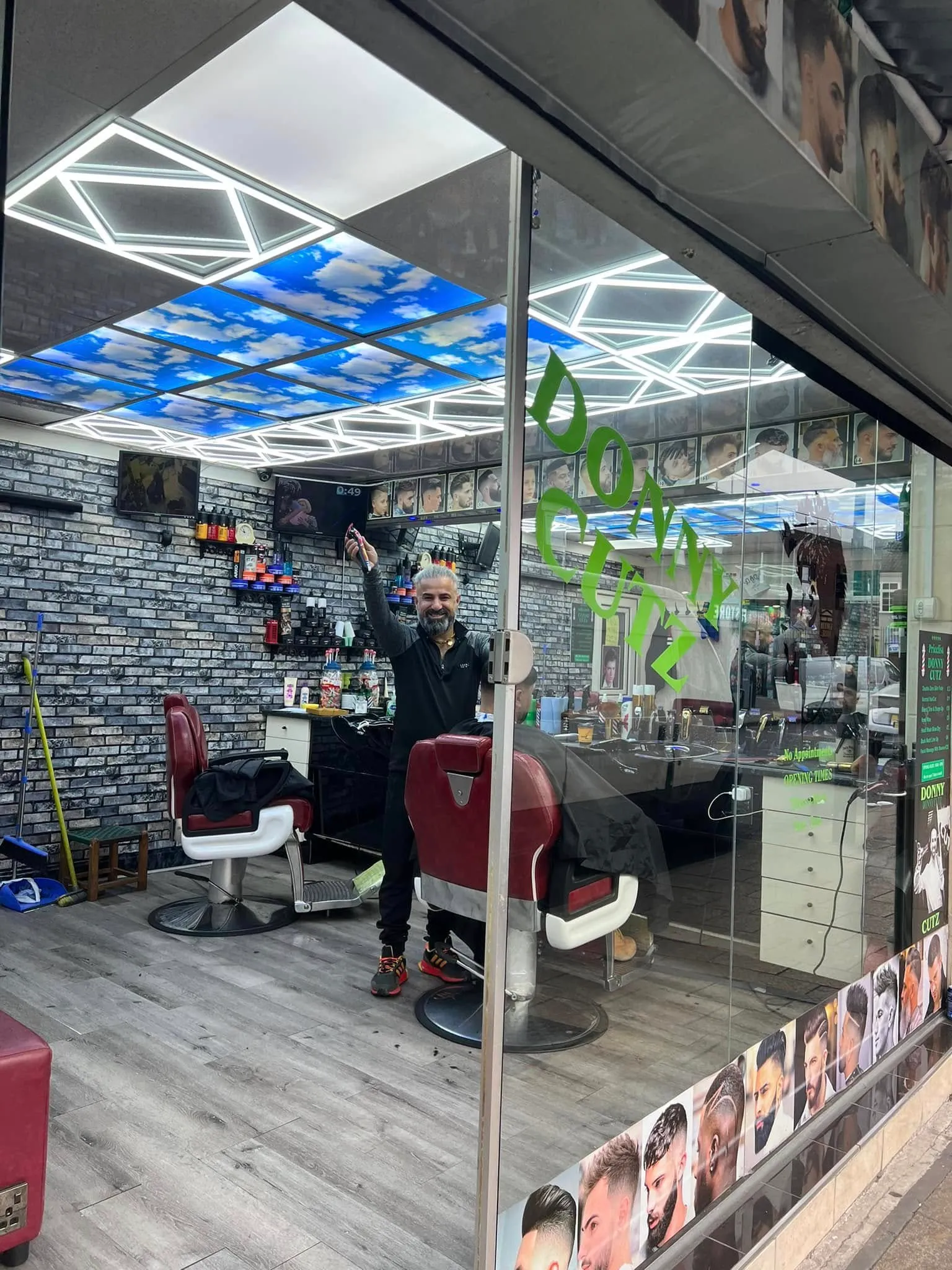 Taj at Donny Cutz on Copley Road, Doncaster